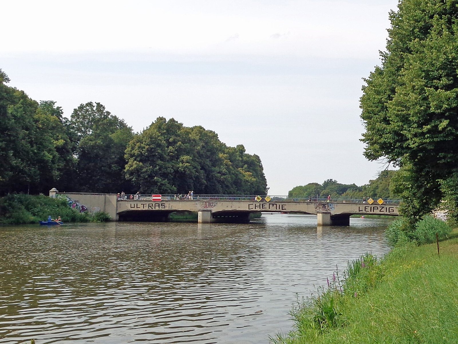Sachsenbrücke en Leipzig